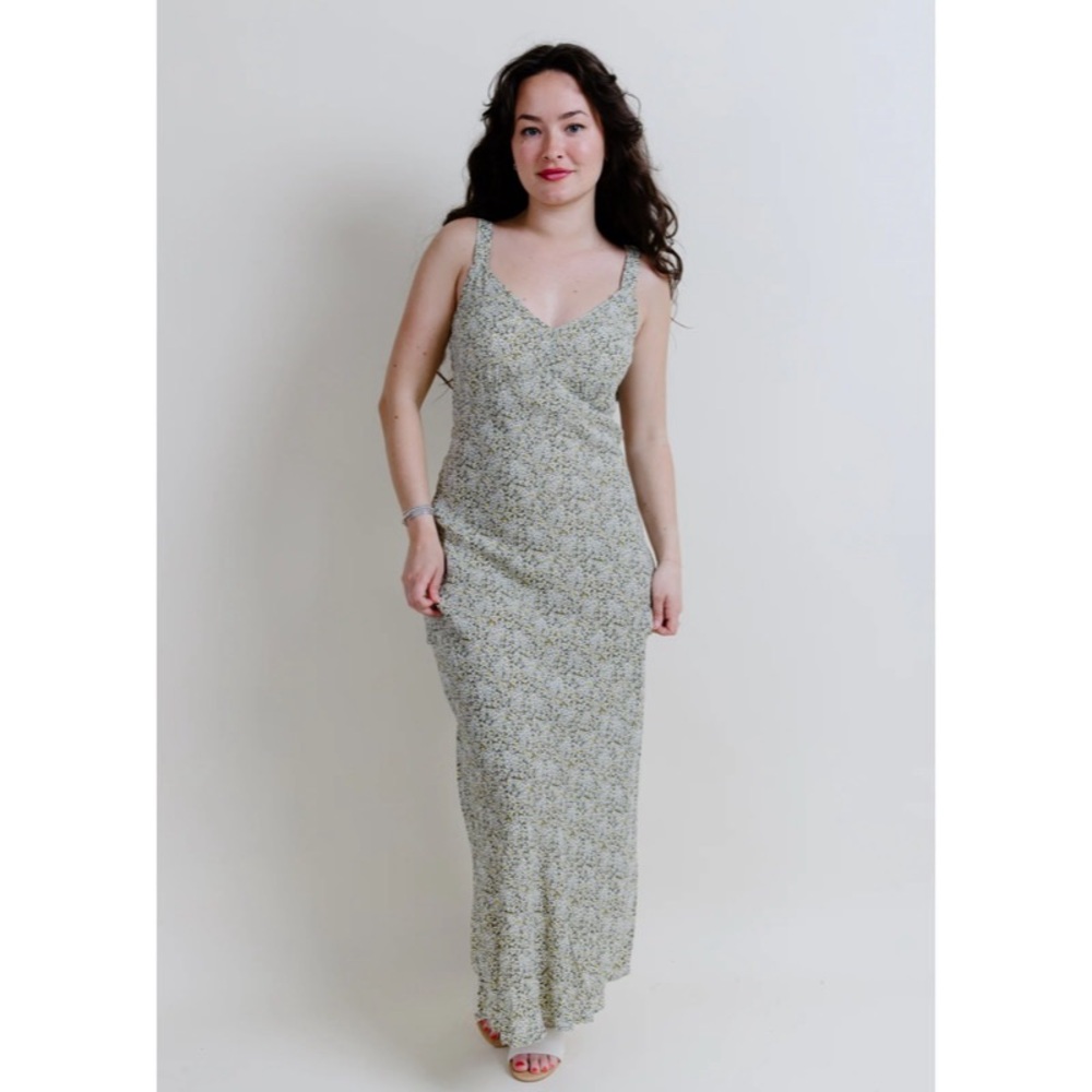 Stitch and Feather Floral Maxi Dress